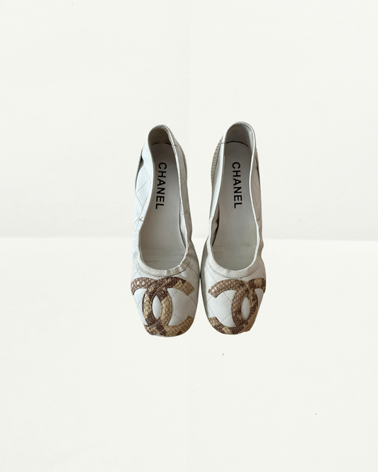 Chanel Cambon Heels	White
