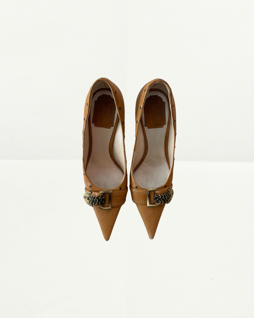 Dior	Chain Link Accent Leather Pump