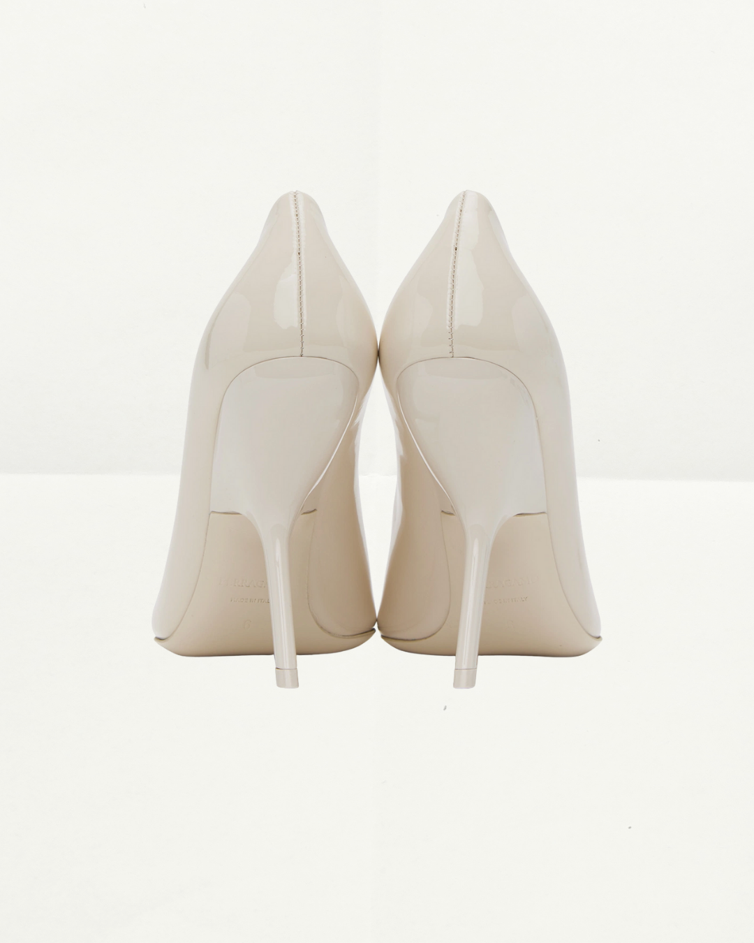 Ferragamo Beige Pumps