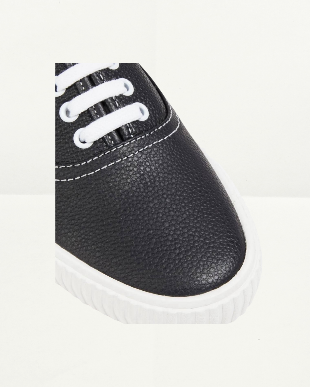 Thom Browne Pebble Sneakers