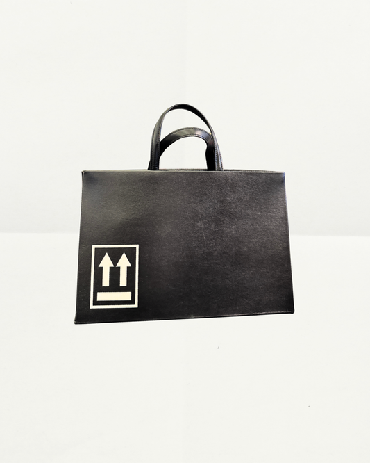 Off White Sculpture Doc Box Bag in Black