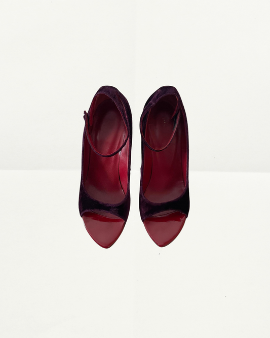 YSL	Velvet Platform