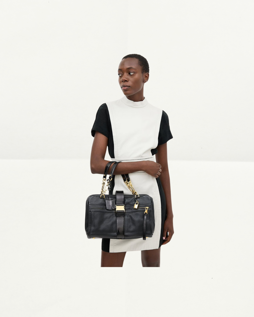 Loewe Lola 35 in Black